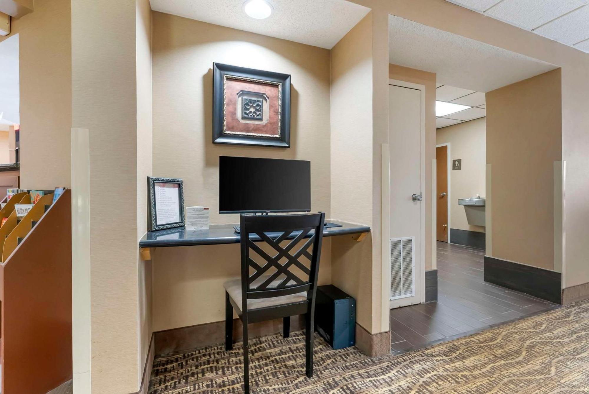 Inn Comfort I-40