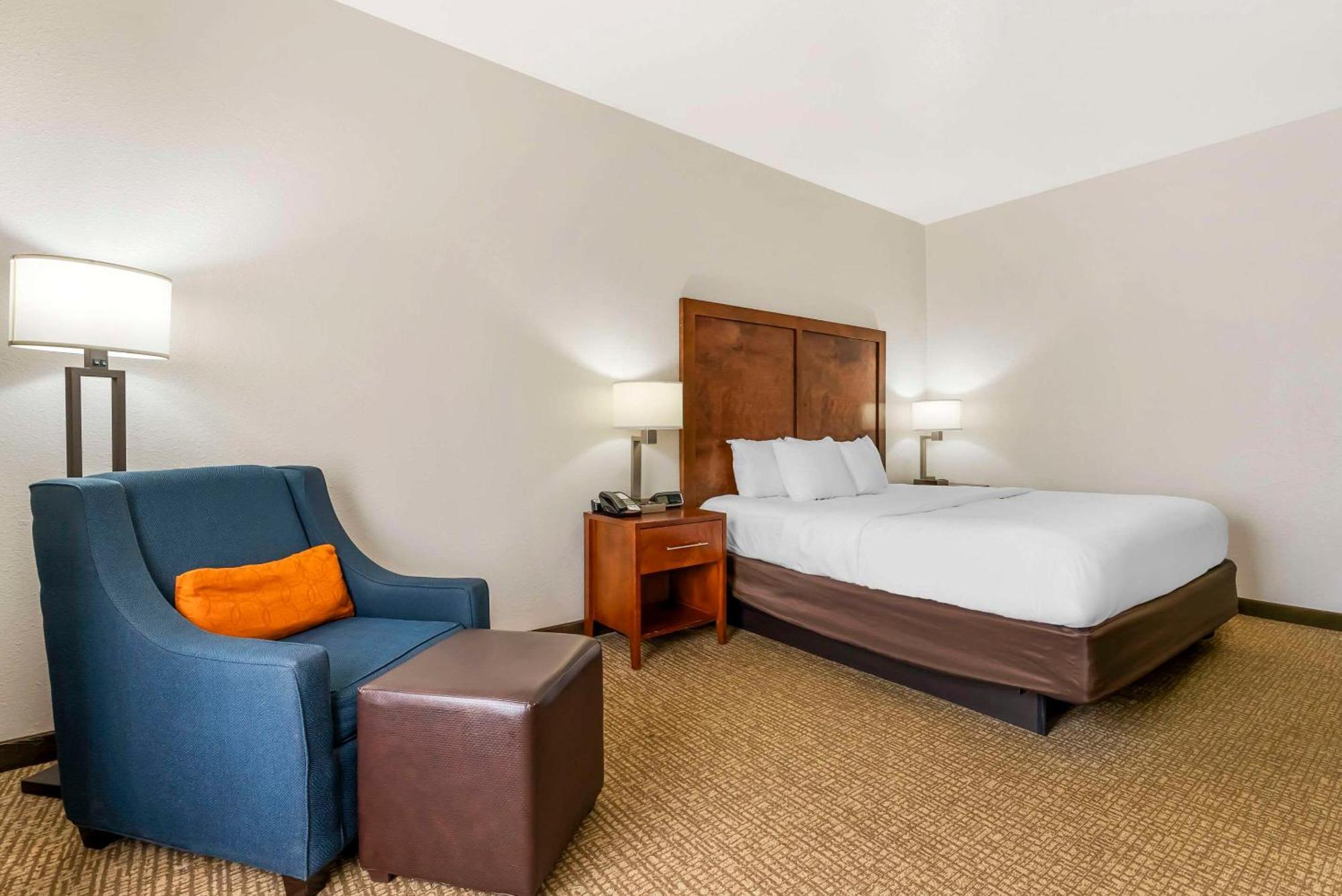 Comfort I-40 Inn